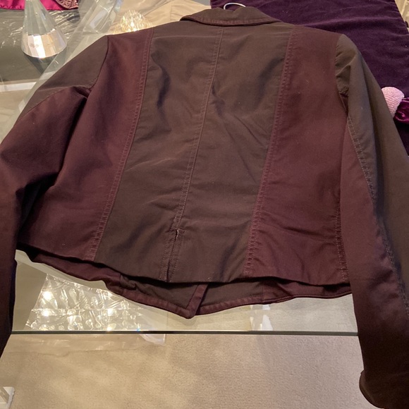 Cotelac Mixed Media Cropped Jacket - Picture 7 of 12